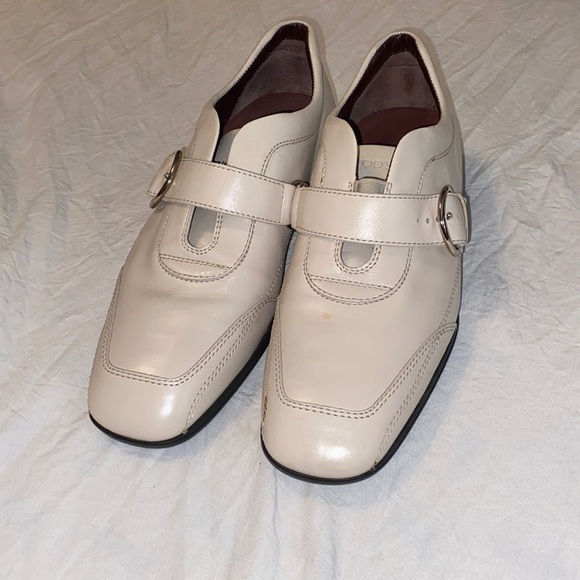 Tod's Shoes - Tod’s Leather White Lace Up Shoes 37 1/2